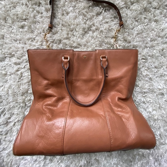 Tory Burch Handbags - Tory Burch Brown Leather Tote